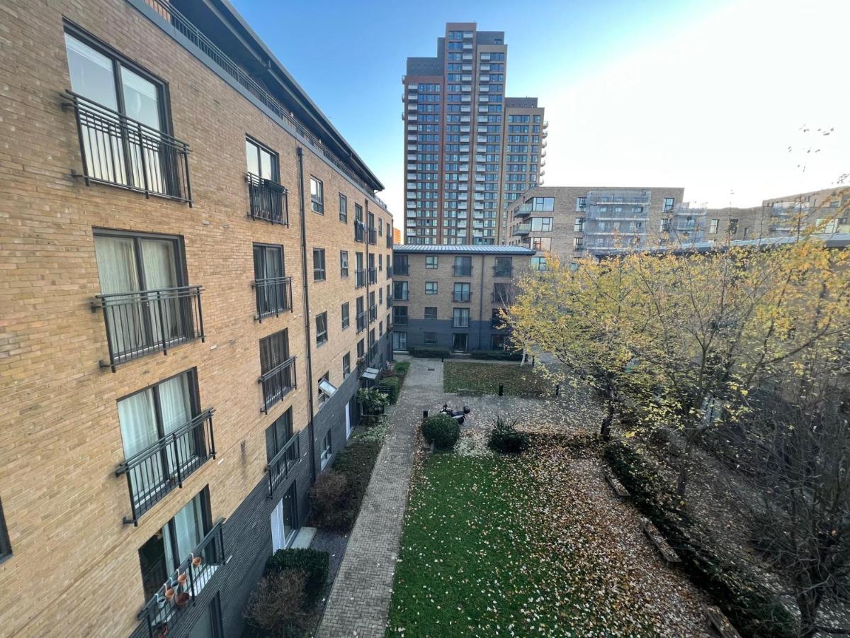 Stratford Bow London Apartment Exterior photo